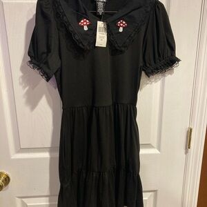 Hot Topic Black Puff Sleeve Sundress